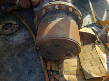 Передняя ось Valtra S374 Front Axle Hub Rhs Complete 770/624 7700609201, 7700610501: фото 3