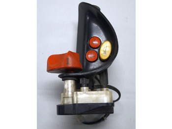 : фото в шапке страницы