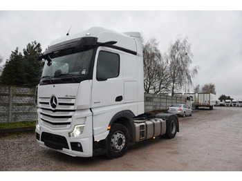 Тягач MERCEDES-BENZ Actros 1845