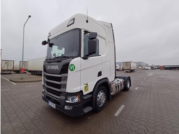 Тягач SCANIA R 450