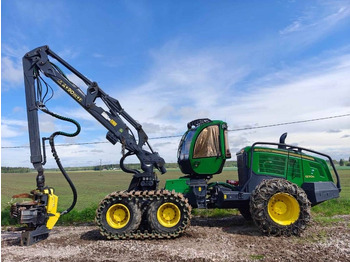 Харвестер John Deere 1270 G: фото 2 Харвестер John Deere 1270 G: фото 2
