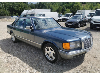 Седан MERCEDES-BENZ