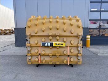 Навесное оборудование CATERPILLAR