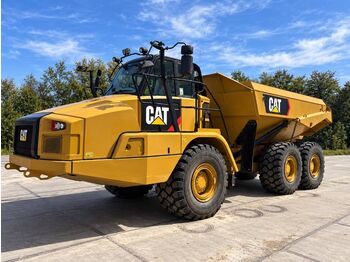 Сочленённый самосвал CATERPILLAR 730C