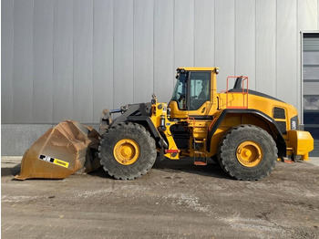Колёсный погрузчик VOLVO L260H