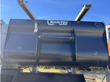 : фото в шапке страницы