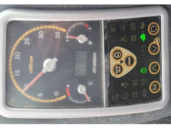 Колёсный экскаватор Hyundai ROBEX 55W-9 EXCAVATOR / SPROWADZONY Z FRANCJI: фото 3 Колёсный экскаватор Hyundai ROBEX 55W-9 EXCAVATOR / SPROWADZONY Z FRANCJI: фото 3