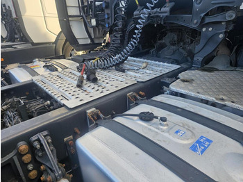 Тягач Scania R450: фото 3 Тягач Scania R450: фото 3