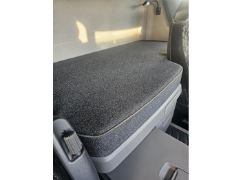 Тягач Scania R450: фото 4 Тягач Scania R450: фото 4