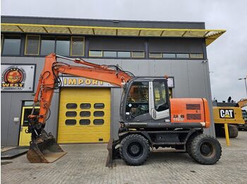 Колёсный экскаватор HITACHI ZX140W-3