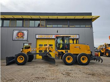 Грейдер XCMG GR165