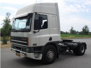 Тягач DAF CF 75.320: фото 1