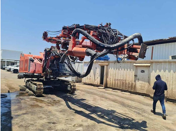 Буровая машина SANDVIK