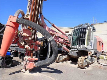 Буровая машина SANDVIK