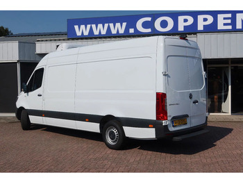 Малотоннажный рефрижератор Mercedes-Benz Sprinter 317 Koel/Vries/Verwarmen met nachtaansluiting 220 volt. AUTOMAAT!: фото 3 Малотоннажный рефрижератор Mercedes-Benz Sprinter 317 Koel/Vries/Verwarmen met nachtaansluiting 220 volt. AUTOMAAT!: фото 3
