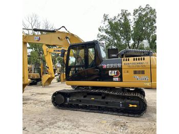 Гусеничный экскаватор CATERPILLAR 320D
