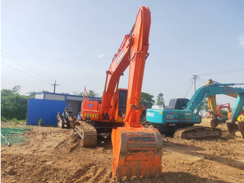 Гусеничный экскаватор DOOSAN DH220LC-7