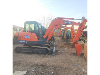 Мини-экскаватор DOOSAN DH60-7