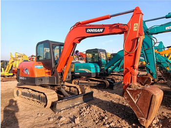 Мини-экскаватор Doosan DH60-7: фото 4 Мини-экскаватор Doosan DH60-7: фото 4