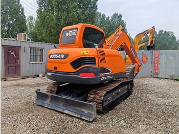 Мини-экскаватор Doosan DX75-9C: фото 3 Мини-экскаватор Doosan DX75-9C: фото 3
