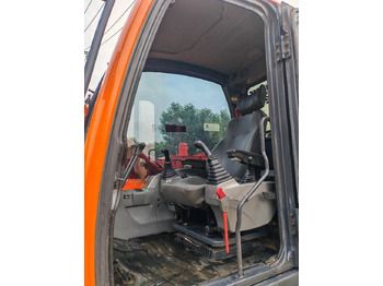 Мини-экскаватор Doosan DX75-9C: фото 4 Мини-экскаватор Doosan DX75-9C: фото 4