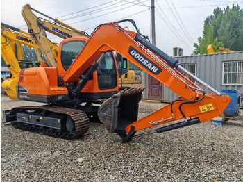Мини-экскаватор Doosan DX75-9C: фото 5 Мини-экскаватор Doosan DX75-9C: фото 5