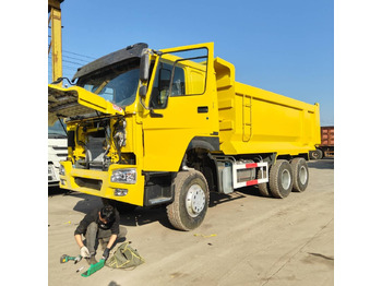 Самосвал SINOTRUK HOWO