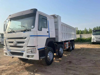 Самосвал SINOTRUK HOWO