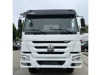 Самосвал SINOTRUK HOWO
