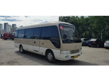 Микроавтобус TOYOTA