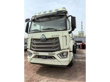 Тягач SINOTRUK HOWO