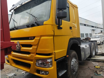 Тягач SINOTRUK HOWO