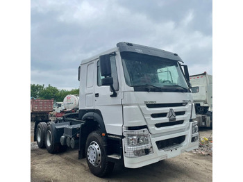 Тягач SINOTRUK HOWO