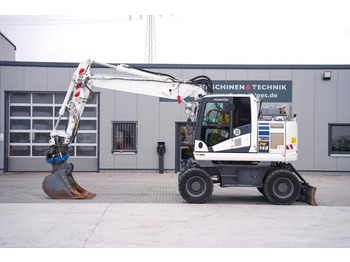 Колёсный экскаватор KOMATSU PW148-11