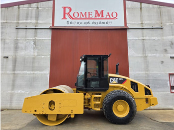 Каток CATERPILLAR CS74