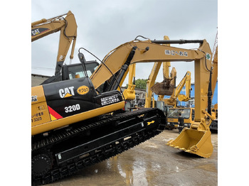 Гусеничный экскаватор CATERPILLAR 320D