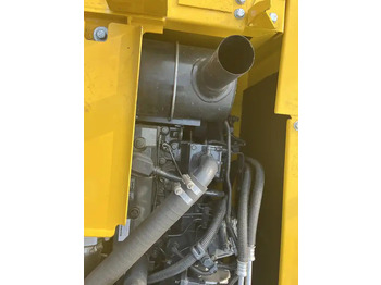 Гусеничный экскаватор Original Made In Japan Less Hour 13 Ton 20 Ton Earth Moving Machinery Crawler Used Komatsu Pc130 Excavator For Sale: фото 3