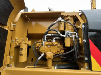 Гусеничный экскаватор Original low price Used CAT 320GC excavator 20 ton used excavator Caterpillar 320GC 320D 320C CAT 308 336D 330D 320CL in stock: фото 5