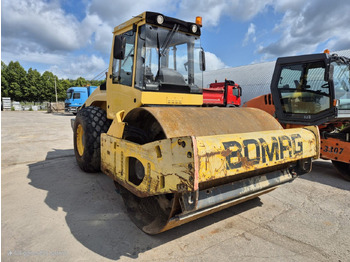 Компактор BOMAG