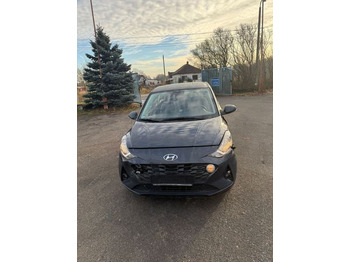 Легковой автомобиль HYUNDAI