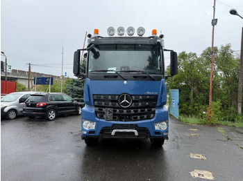 Тягач MERCEDES-BENZ Arocs 1843