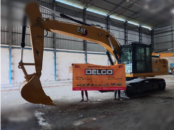 Гусеничный экскаватор CATERPILLAR 320D3