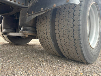 Грузовик с закрытым кузовом Volvo FL 12.240 laadklep Euro 5 automaat NL truck: фото 5