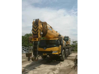 Вседорожный кран XCMG