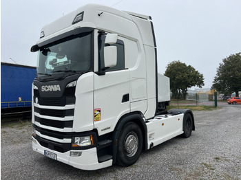 Грузовик SCANIA S 450