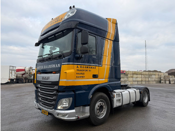 Тягач DAF XF 440