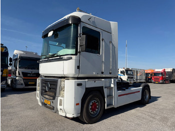 Тягач RENAULT Magnum 500