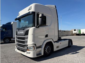 Тягач SCANIA R 450