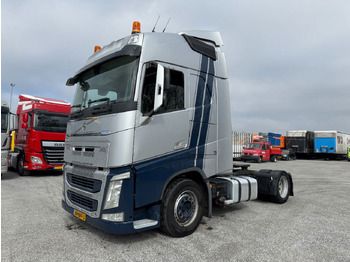 Тягач VOLVO FH 420