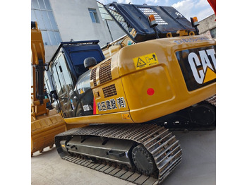 Гусеничный экскаватор CATERPILLAR 320D2